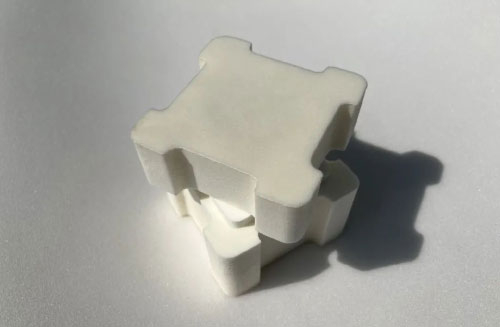 新品：PE盒状加工件制品图